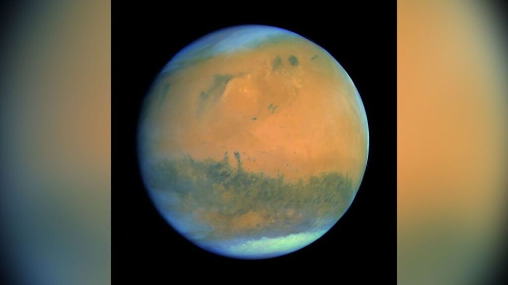 火星が「赤い理由」を覆す新たな理論、「さび」は３０億年前に発生していた可能性 - CNN.co.jp