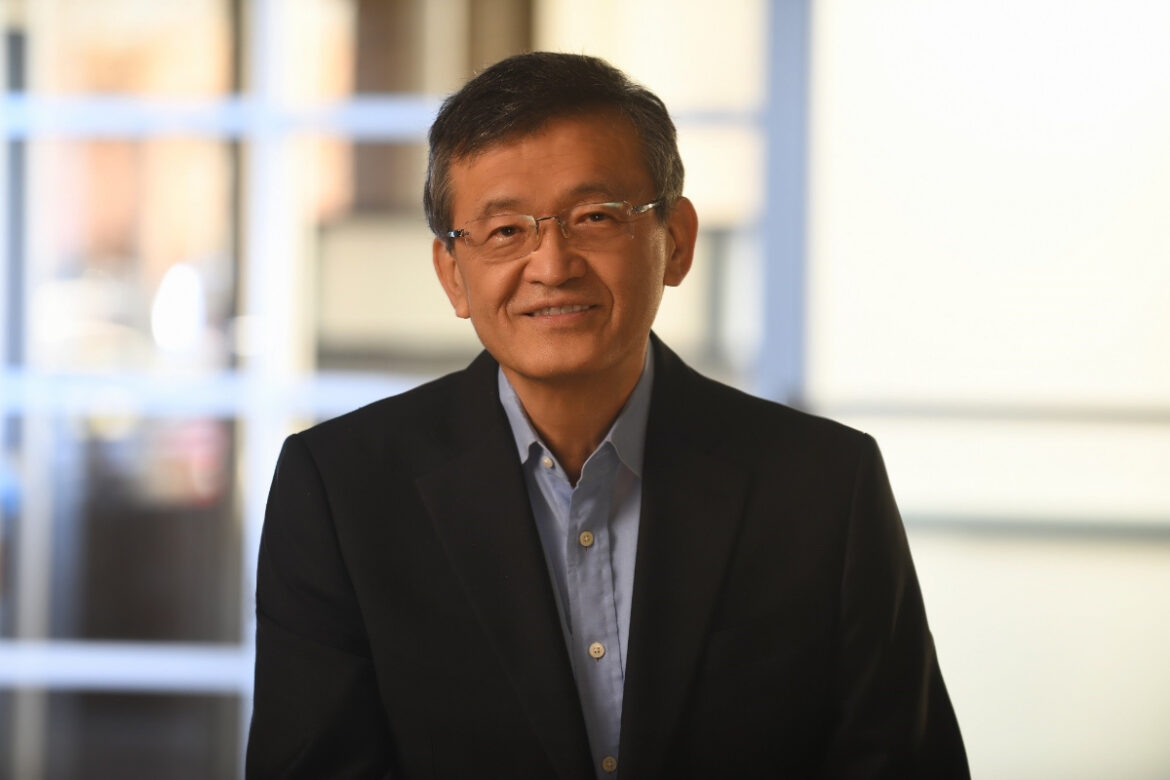 Intel新CEOにLip-Bu Tan氏が就任 - PC Watch