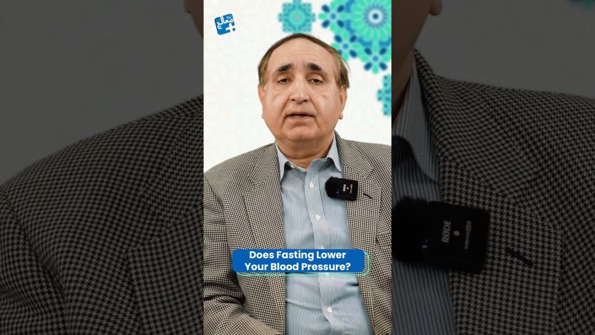 Kia Roza Rakhny Se Blood Pressure Kam Hota Hai?  #onlinedoctor Kia Roza Rakhny Se Blood Pressure Kam Hota Hai?  #onlinedoctor