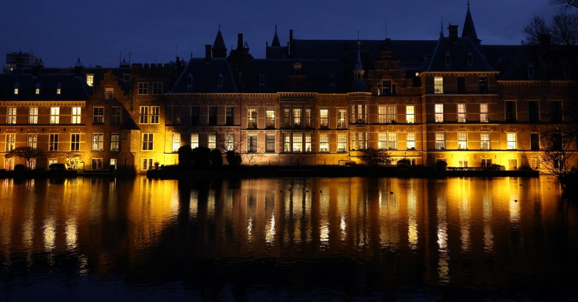 米ソフトウエア企業への依存脱却へ、オランダ議会が一連の動議承認 | ロイター 米ソフトウエア企業への依存脱却へ、オランダ議会が一連の動議承認 | ロイター