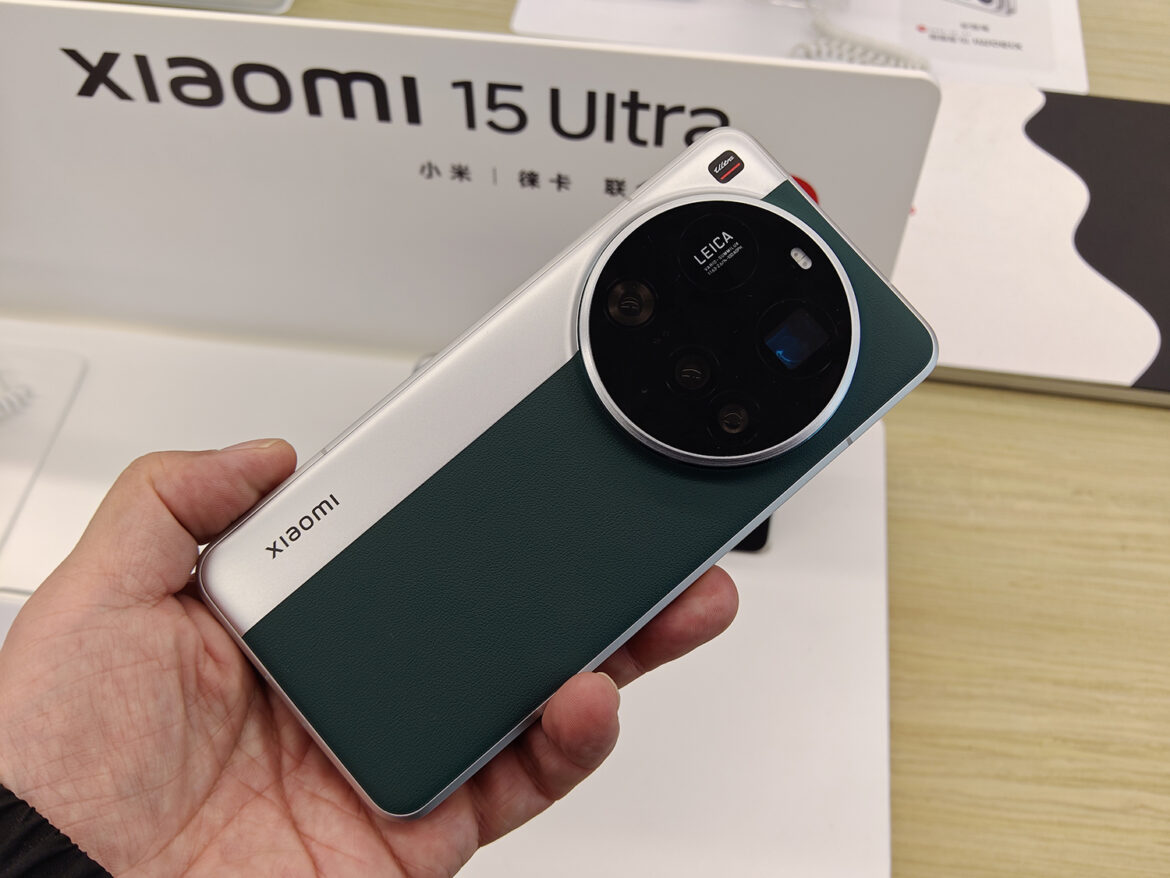 日本未発売「緑のXiaomi 15 Ultra」を上海で見た – ケータイ Watch 日本未発売「緑のXiaomi 15 Ultra」を上海で見た - ケータイ Watch