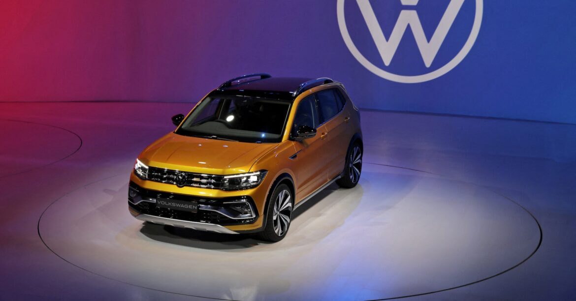 インド当局、VWの未納税金請求取り消しなら「壊滅的影響」と主張 | ロイター インド当局、VWの未納税金請求取り消しなら「壊滅的影響」と主張 | ロイター