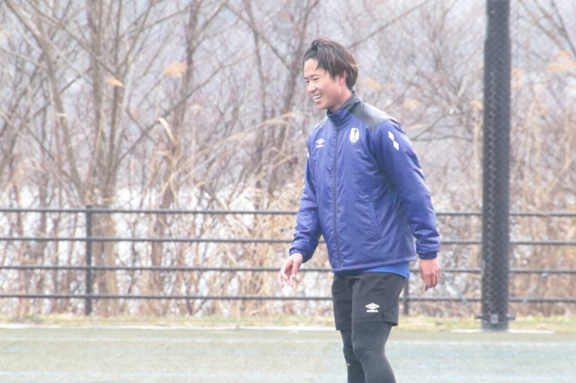 嫁阪翔太、移籍決断に懸ける思い。「J3昇格がキャリア最後の仕事」【いわてグルージャ盛岡】 : Iwate Football Freaks
