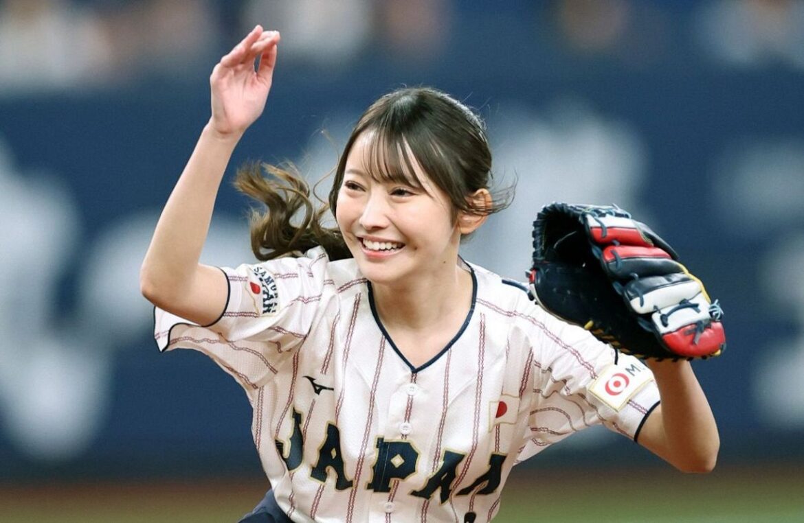〝3度やり直し〟も…侍始球式で豪快投球21歳アイドルに脚光「やっちまったなぁ」「歴代で1番強い球投げてたと思う」 - 西日本新聞me