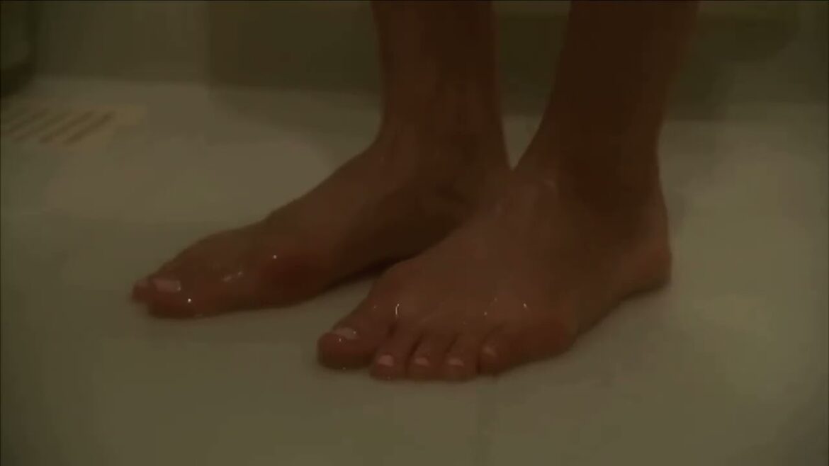 内山理名 シャワーシーン