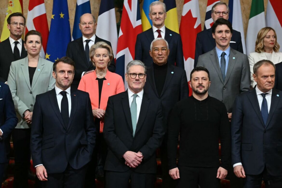 欧州首脳が英国で緊急会合、ウクライナ支援「有志連合」結成試みる - Bloomberg