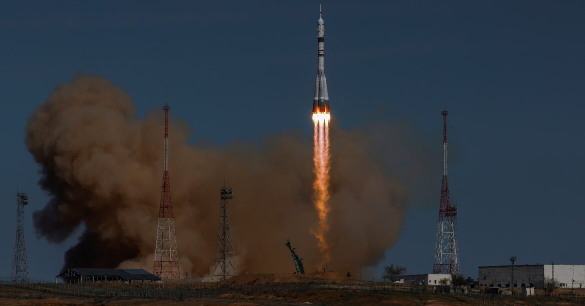 米国人飛行士乗せたロシア宇宙船、ＩＳＳとのドッキングに成功 | ロイター