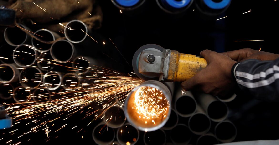 インド鉱工業生産、2月は前年比＋2.9％　半年ぶり水準に鈍化 | ロイター