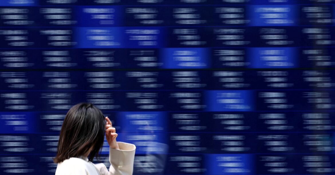 午前の日経平均は反発、日米交渉受けた円高一服を好感　底上げの動き | ロイター