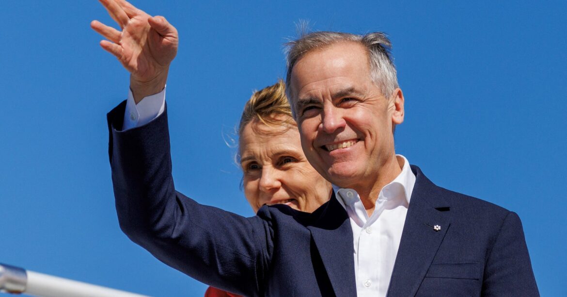 カナダ総選挙、与党が支持率リード 「強い信任を」と首相訴え | ロイター カナダ総選挙、与党が支持率リード 「強い信任を」と首相訴え | ロイター