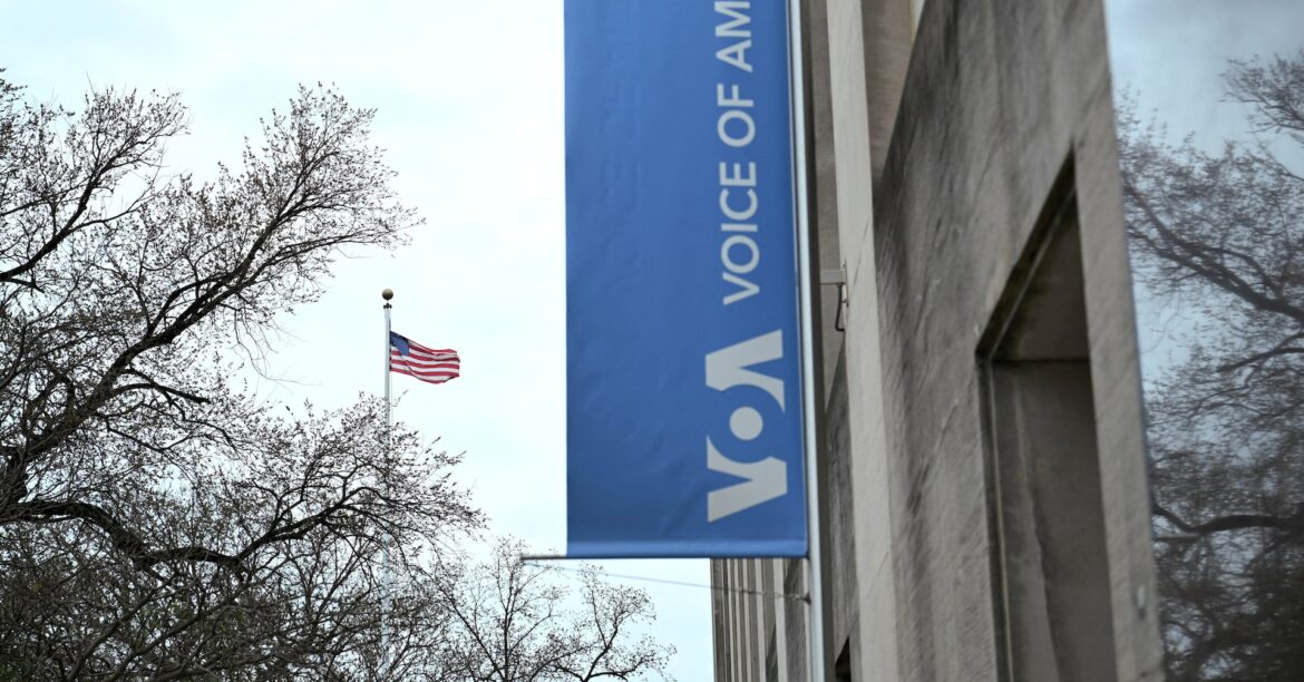 米連邦裁判所、政府系メディア閉鎖に待った トランプ政権に差し止め命令 | ロイター 米連邦裁判所、政府系メディア閉鎖に待った トランプ政権に差し止め命令 | ロイター