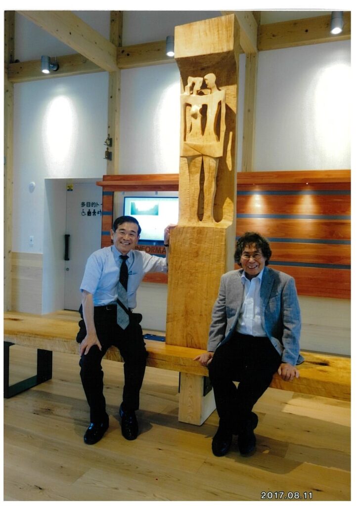 彫刻家・重岡建治さん追悼―福島県飯舘村前村長・菅野典雄 / 伊豆新聞デジタル