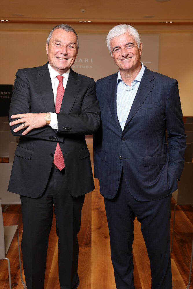 ブルガリCEO兼LVMH時計部門長のジャン-クリストフ・ババン氏とLVMHイタリア会長のトニ・ベローニ氏。
