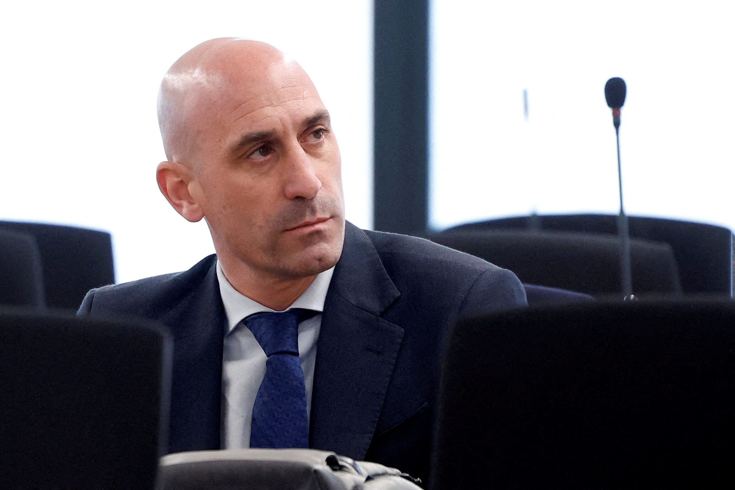 サッカー＝元スペイン連盟会長に罰金判決、女子選手へのキス騒動巡り