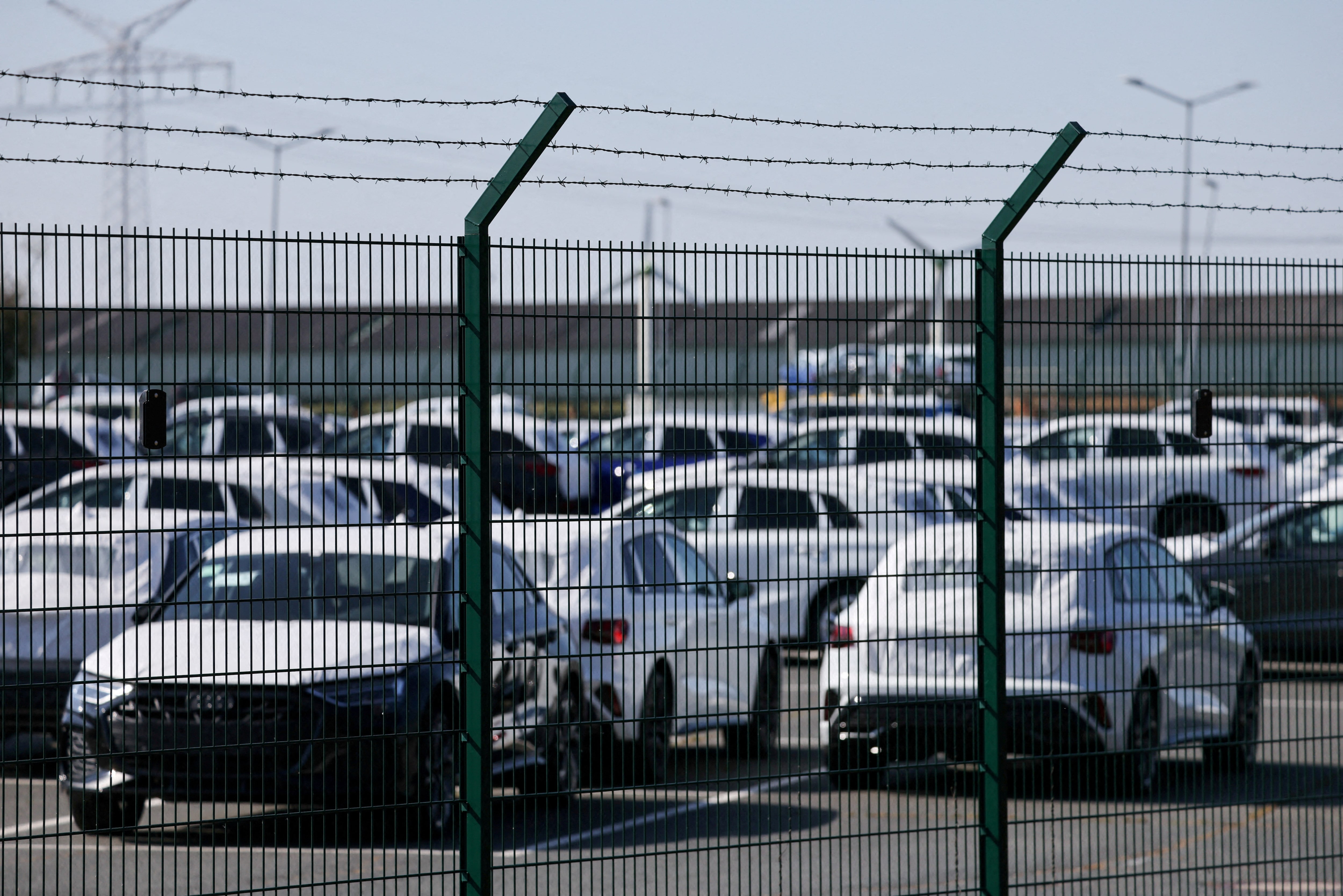 ＶＷ、第1四半期営業利益が急減　米関税やＥＵ炭素規制で 