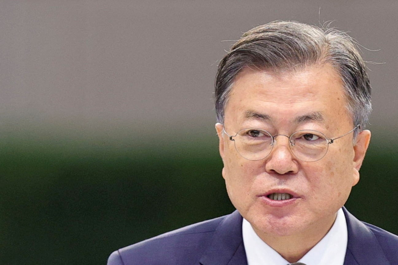 韓国の文在寅元大統領を在宅起訴、娘の元夫の採用に関連し収賄か