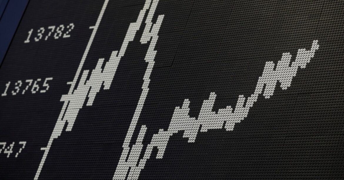 Europe Inc eyes record first-quarter earnings jump as economy recovers Europe Inc eyes record first-quarter earnings jump as economy recovers