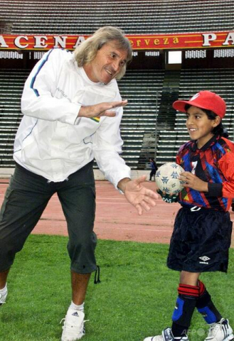 元アルゼンチン代表GKガッティ氏が死去 80歳