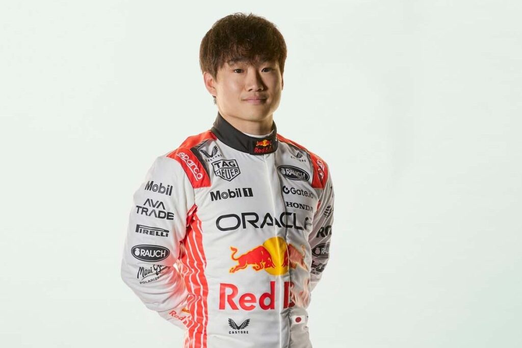 角田裕毅、レッドブルのマシンで日本GPヘ「フェルスタッペンから学んだことを活かして、マシンを速くするのに貢献する」 - motorsport.com 日本版｜モータースポーツ情報サイト