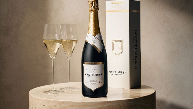 いま、“英国泡”がアツい! ロイヤルファミリー御用達「ナイティンバー」を徹底分析|Pen Online いま、“英国泡”がアツい! ロイヤルファミリー御用達「ナイティンバー」を徹底分析|Pen Online