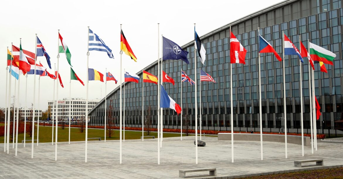 ノルウェー、初の安保戦略で欧州連携重視 米と一線 | ロイター ノルウェー、初の安保戦略で欧州連携重視 米と一線 | ロイター