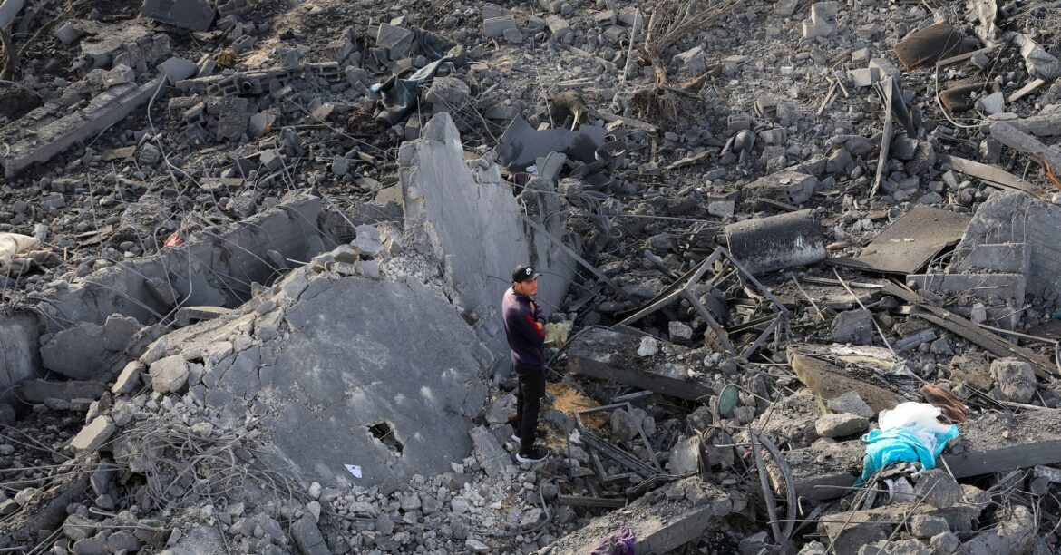 イスラエル軍のガザ攻撃で70人超死亡、ヨルダン川西岸でも衝突 | ロイター イスラエル軍のガザ攻撃で70人超死亡、ヨルダン川西岸でも衝突 | ロイター