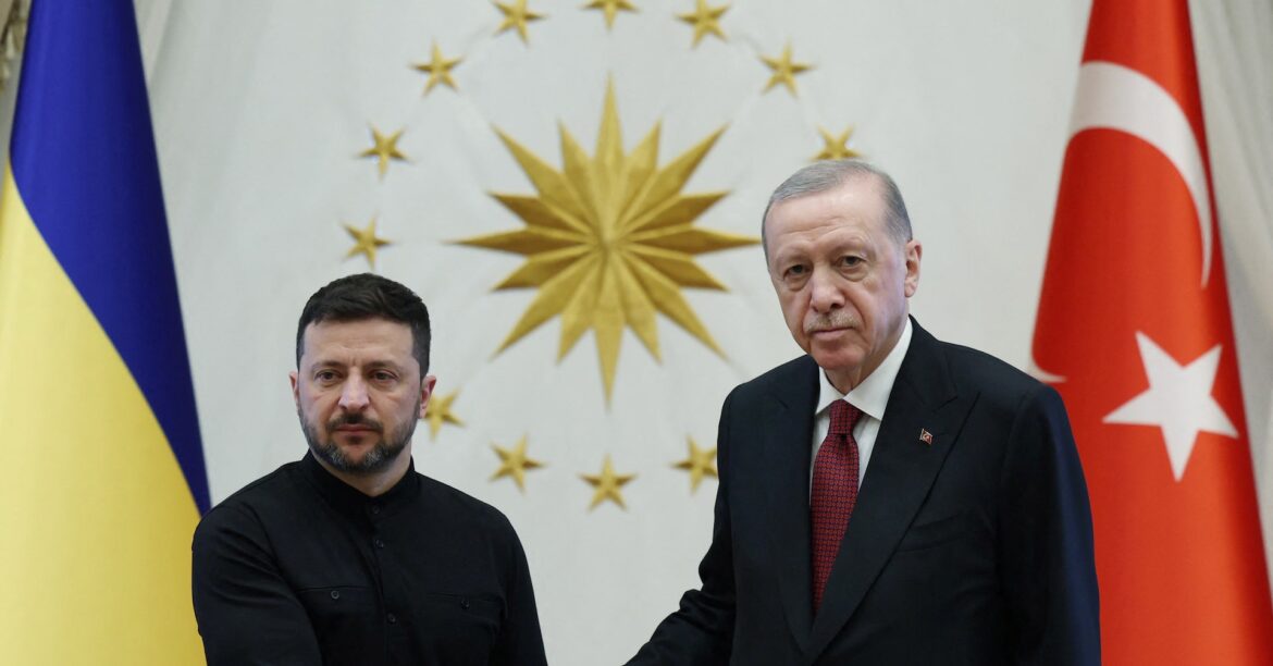 ウクライナ和平、16日に直接協議 プーチン氏参加拒否で進展見えず | ロイター ウクライナ和平、16日に直接協議 プーチン氏参加拒否で進展見えず | ロイター