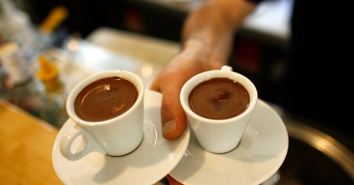 インドでトルコ製品のボイコット広がる、パキスタン支持に反発 | ロイター インドでトルコ製品のボイコット広がる、パキスタン支持に反発 | ロイター