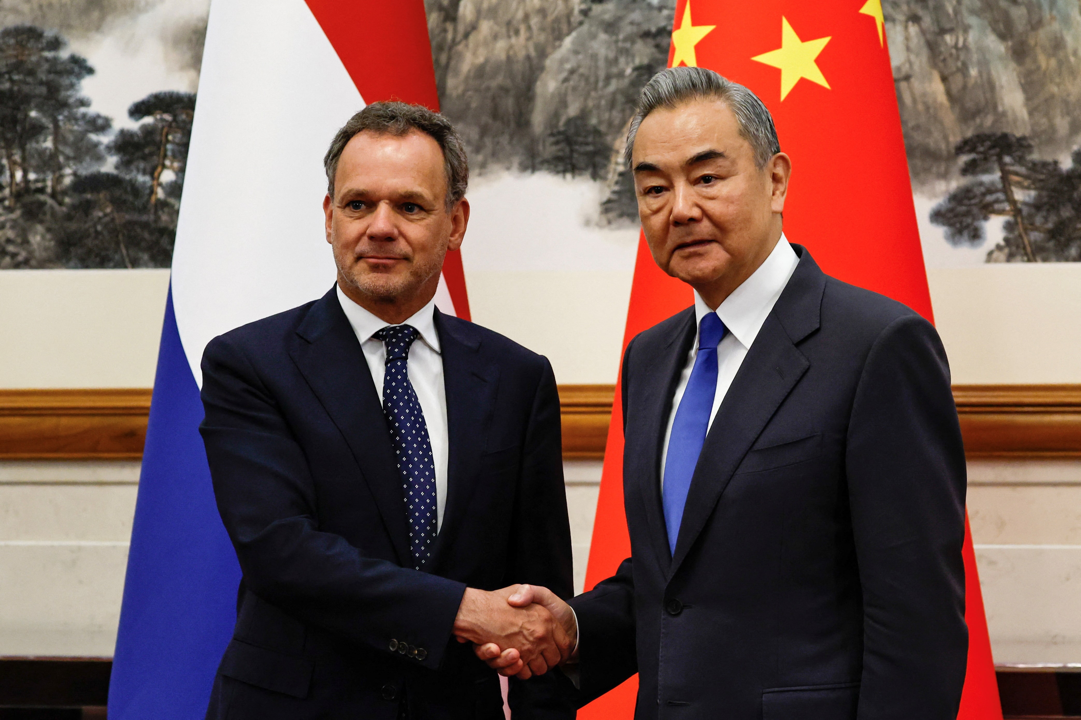 中国・オランダ外相が会談、グローバルな課題で協力深化へ