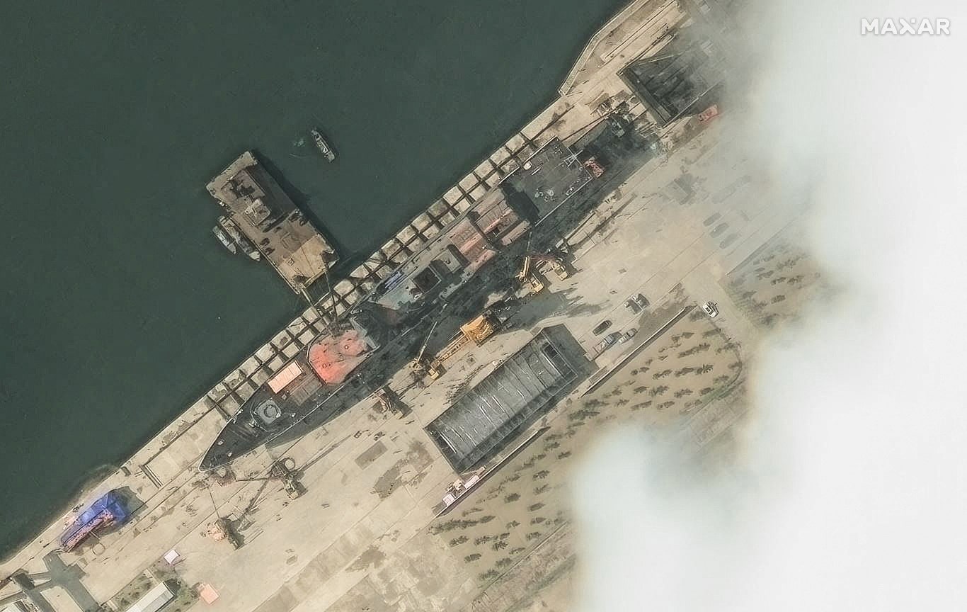 北朝鮮、駆逐艦進水事故で本格調査を開始　損傷「深刻ではない」