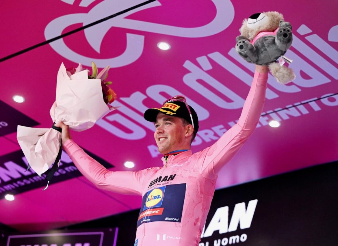 ピーダスン「作戦を完璧に遂行できた」ファンアールト「調子が上向くことを願っている」 - ジロ・デ・イタリア2025第3ステージ選手コメント | cyclowired