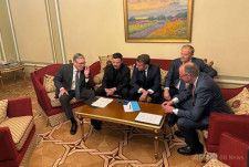 ウクライナ和平・欧州安保めぐり外相会合開催へ 英独仏など