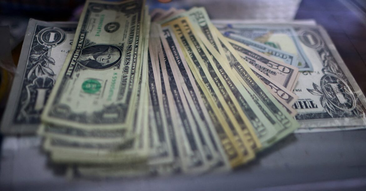 メキシコへの送金額、4月は12年7カ月ぶりの大幅減=中銀 | ロイター メキシコへの送金額、4月は12年7カ月ぶりの大幅減=中銀 | ロイター