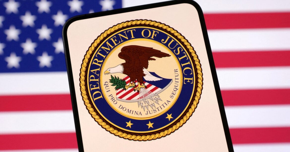 米検察が中国籍の男女2人起訴、農業テロ可能な病原菌持ち込みで | ロイター 米検察が中国籍の男女2人起訴、農業テロ可能な病原菌持ち込みで | ロイター