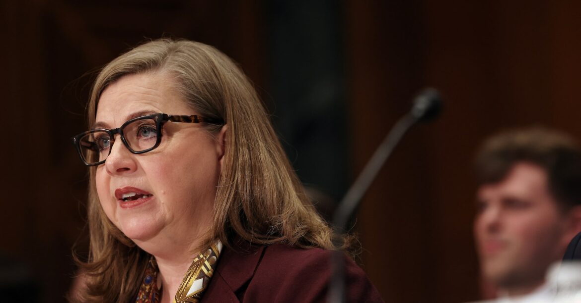 米ＦＲＢ新副議長、金融規制方針の大幅変更方針を表明 | ロイター