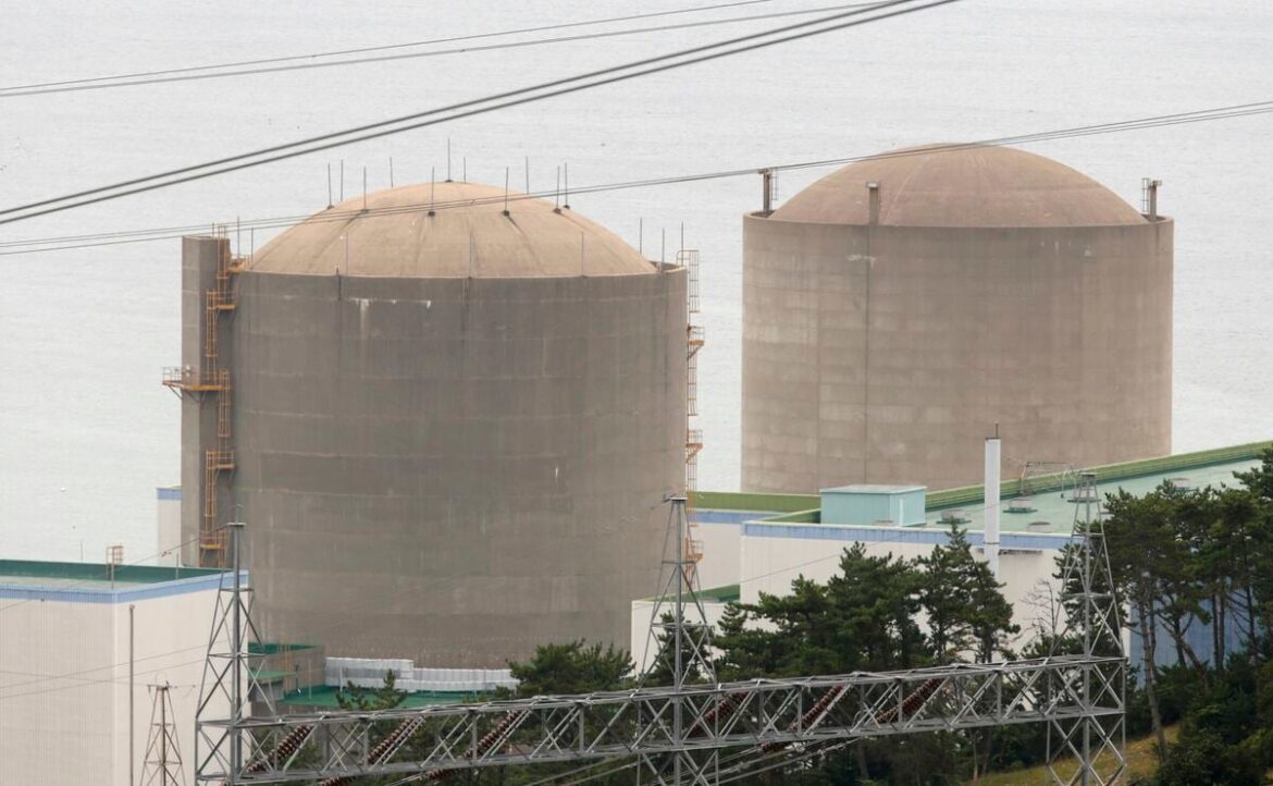 【韓国原発攻撃シミュレーション①】北朝鮮のドローン攻撃で放射能拡散、日本は1000万人避難…米国の介入で戦争に 「朝鮮半島有事」の背後に中国の影、台湾上陸作戦を開始(1/5) | JBpress (ジェイビープレス)