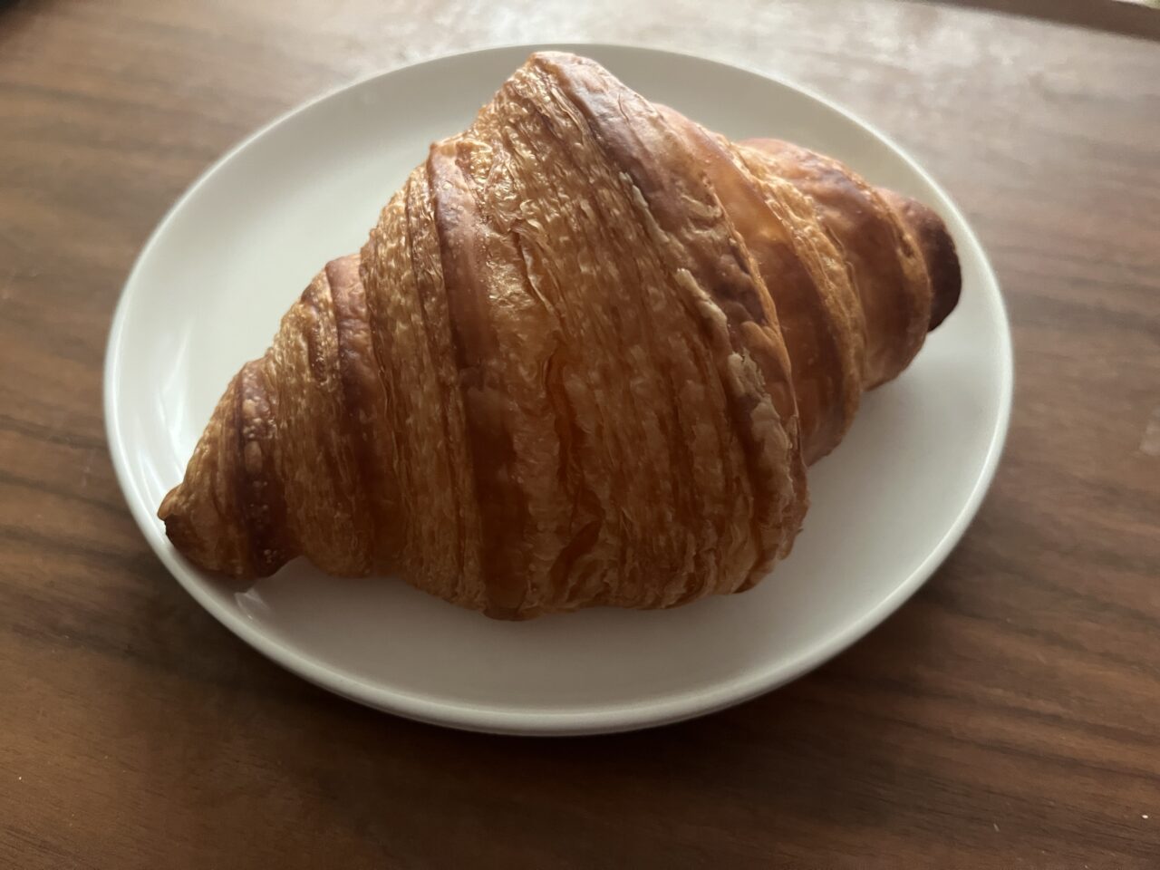 東京アルパカベーカリー　クロワッサン