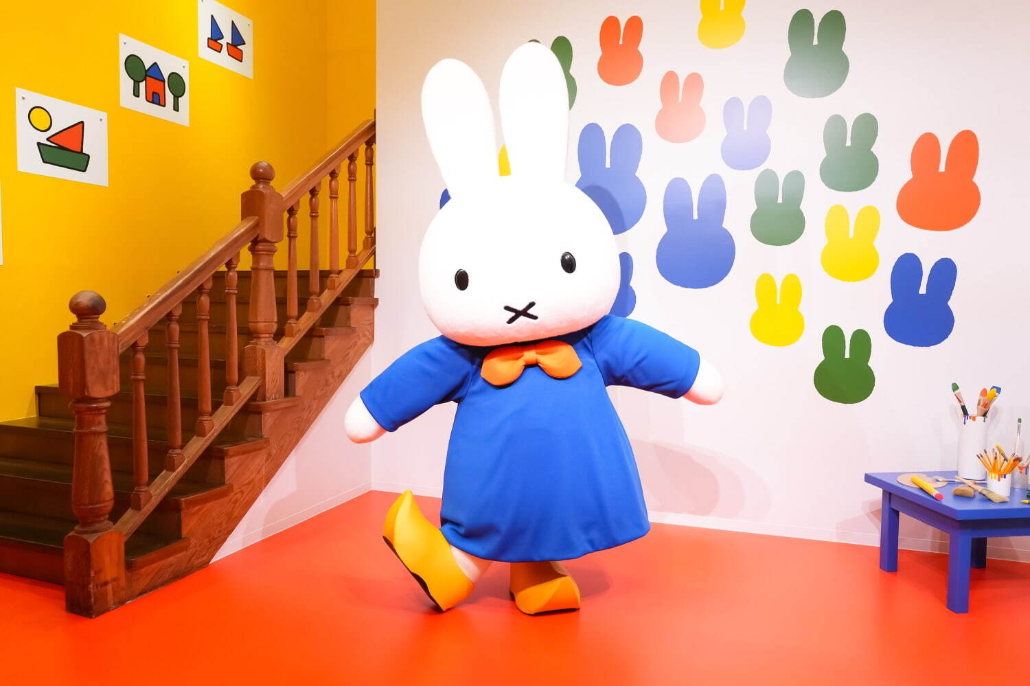 「グリーティングギャラリー」