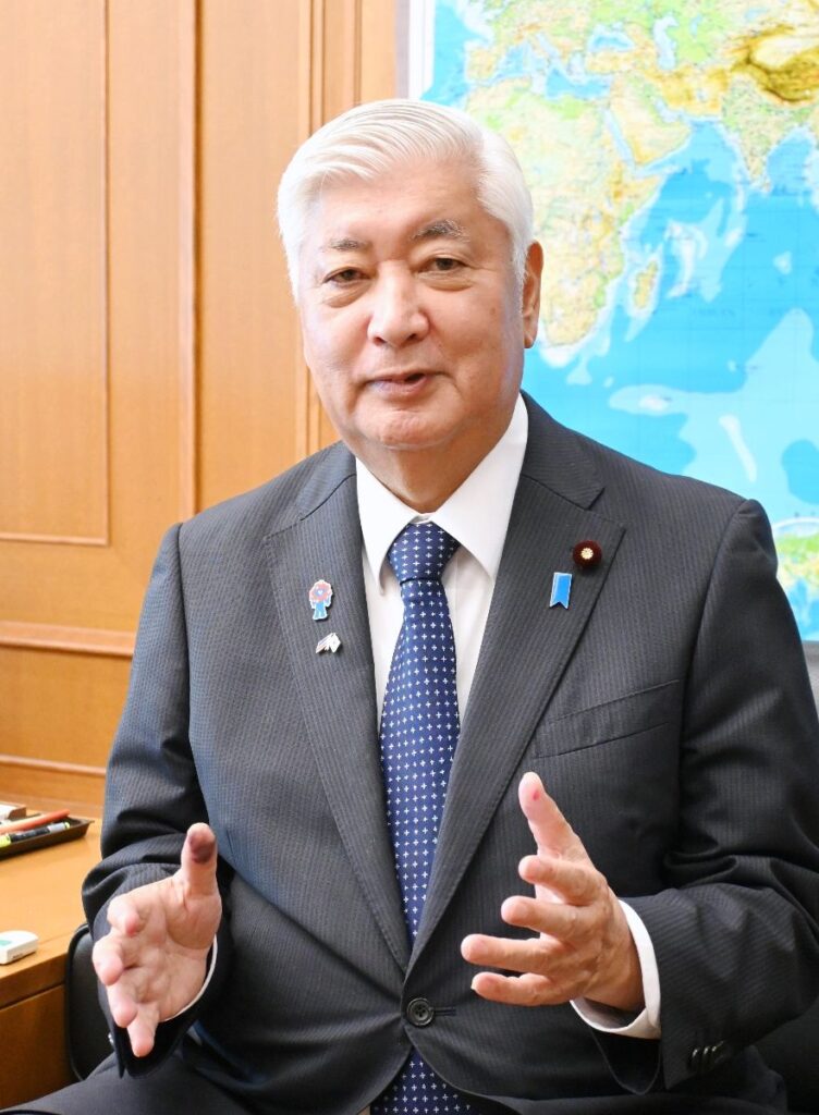 ＜インタビュー＞中谷元防衛大臣　佐賀空港への配備は陸上自衛隊のオスプレイとヘリだけ　島嶼防衛の強化に意義 オスプレイ配備の先に | 行政・社会 | 佐賀県のニュース
