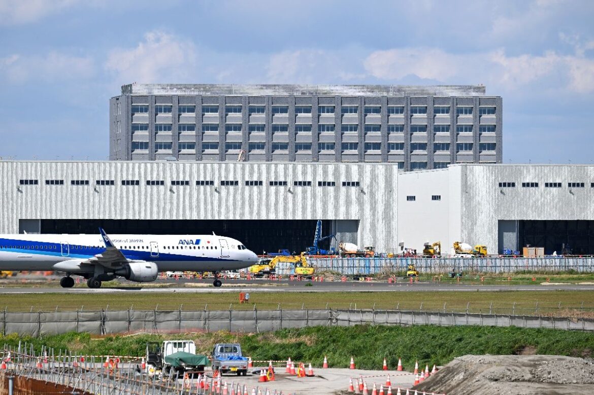 「変わる佐賀空港の姿」滑走路利用、民間機を優先　航空管制官と空港監視レーダー配置 そこが知りたい・オスプレイ配備直前④ | 行政・社会 | 佐賀県のニュース