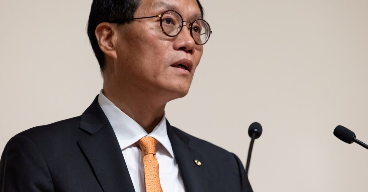 住宅価格の上昇に伴う金融安定リスクを注視=韓国中銀総裁 | ロイター 住宅価格の上昇に伴う金融安定リスクを注視=韓国中銀総裁 | ロイター