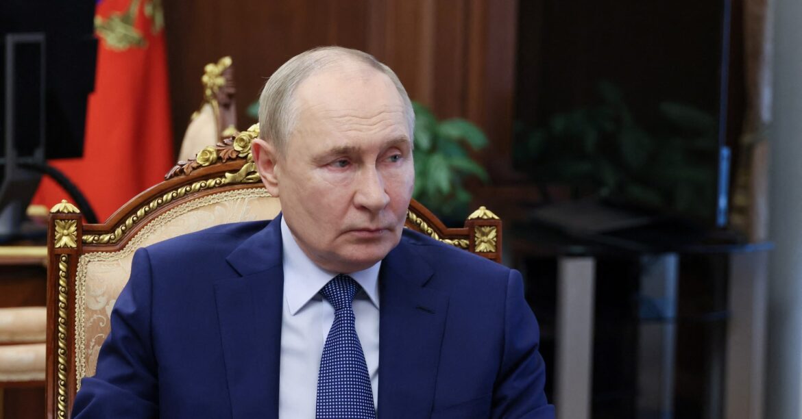 プーチン氏、ネタニヤフ氏と電話会談 シリア・イラン情勢協議 | ロイター ロシア、ウクライナ無人機撃墜 首都に向かう3機含む=モスクワ市長 | ロイター