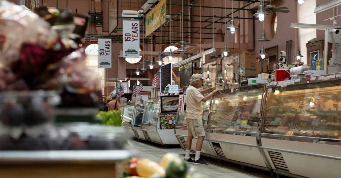 米6月CPI、前年比+2.7%に加速 FRBは9月まで様子見か | ロイター 米6月CPI、前年比+2.7%に加速 FRBは9月まで様子見か | ロイター