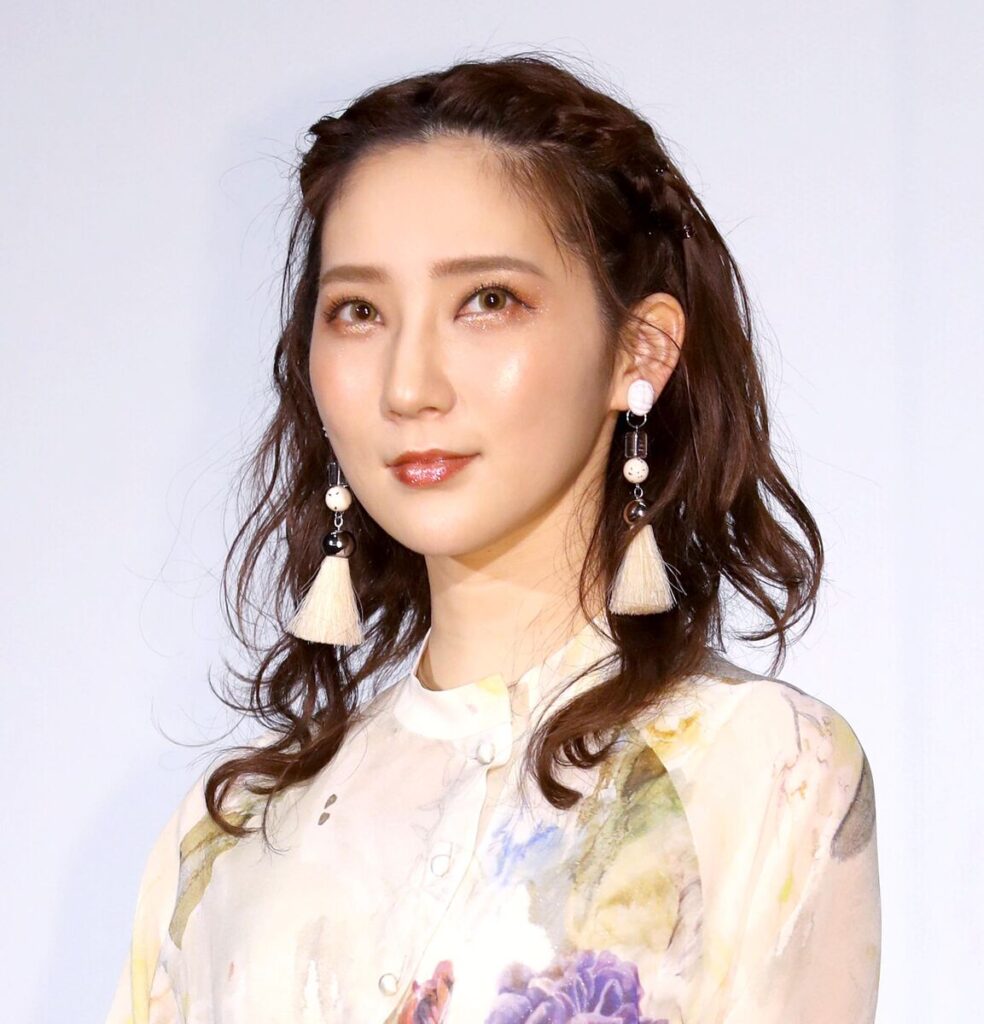 ファーストサマーウイカ