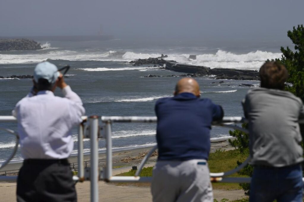 【更新】茨城県に津波警報発表 「命守る行動を」（茨城新聞クロスアイ） - Yahoo!ニュース