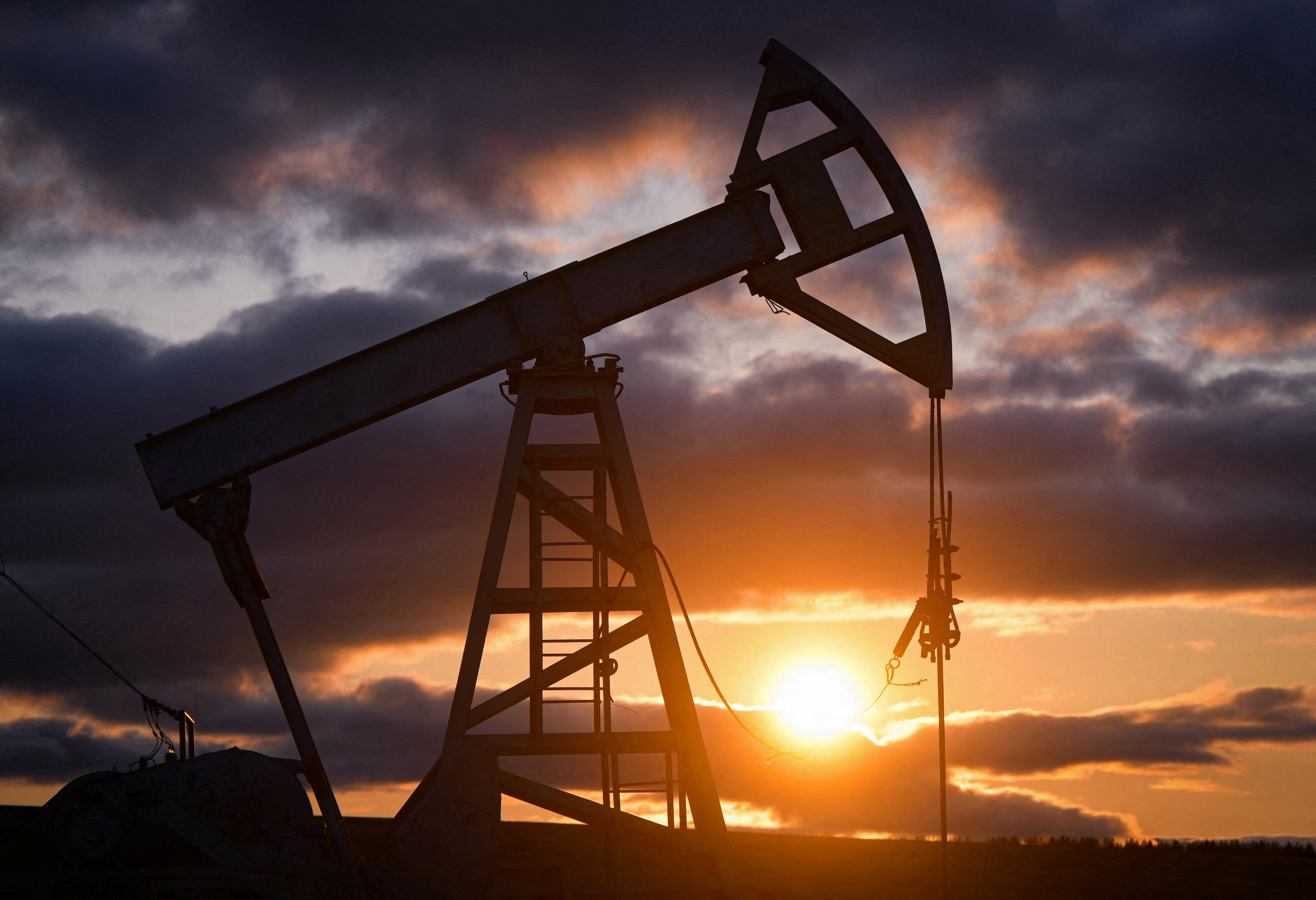 ロシア、ガソリン輸出規制を強化へ＝関係筋