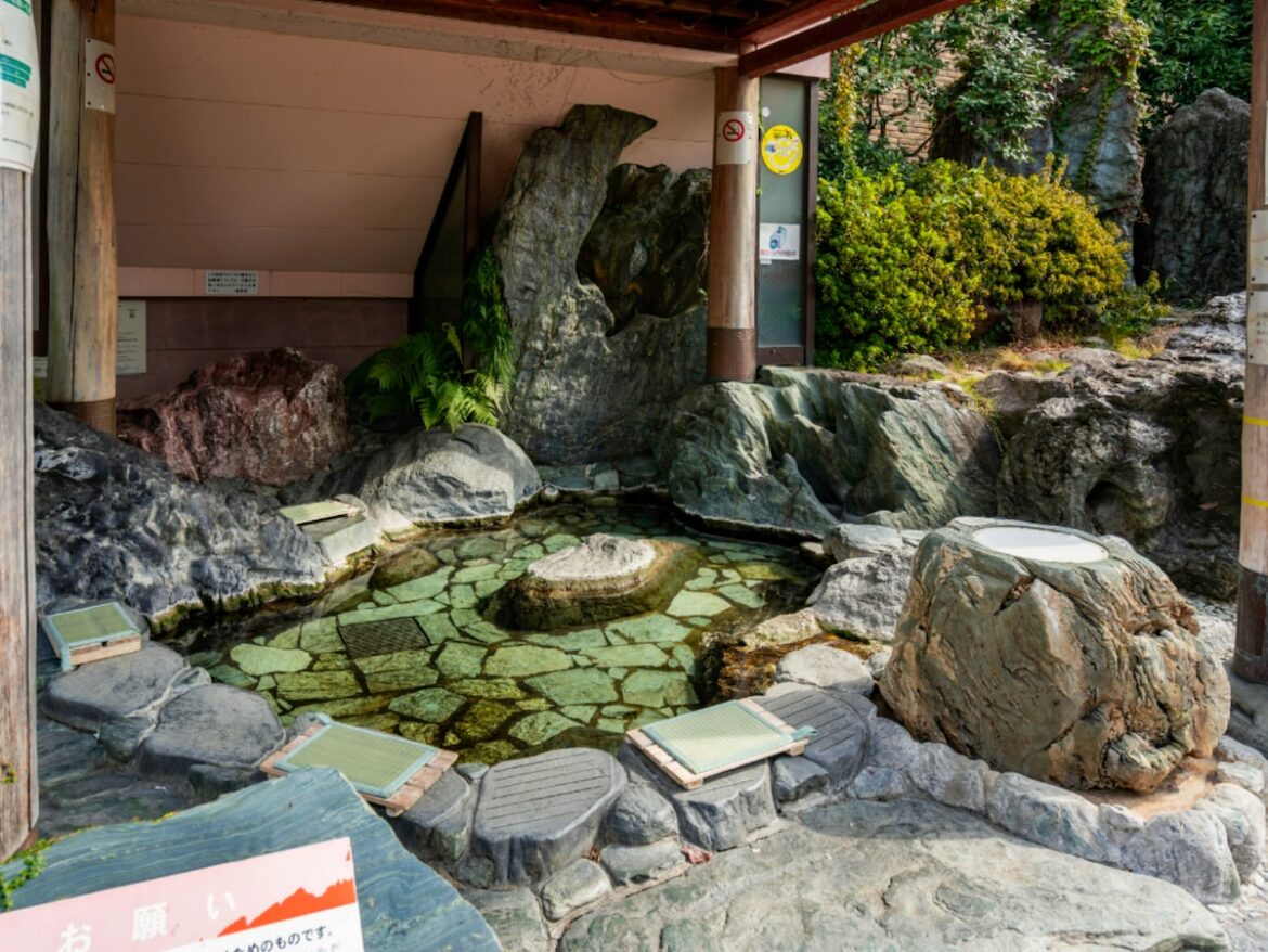 長期休みに行きたい佐賀県の「穴場温泉地」ランキング！ 2位「古湯・熊の川温泉」、1位は？ - All About ニュース