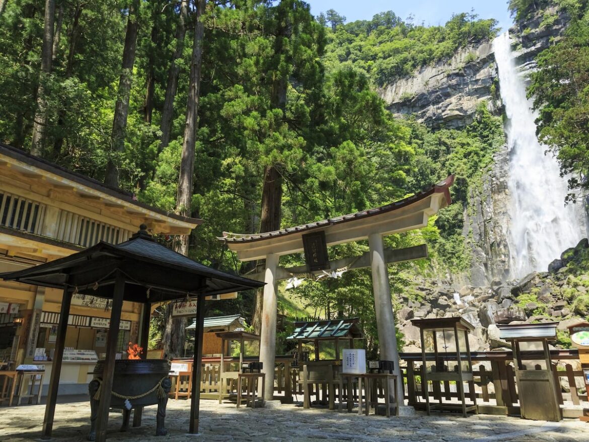 「夏に行きたい和歌山県の避暑観光地」ランキング！ 2位「那智の滝」、堂々の1位は？【2025年調査】 - All About ニュース
