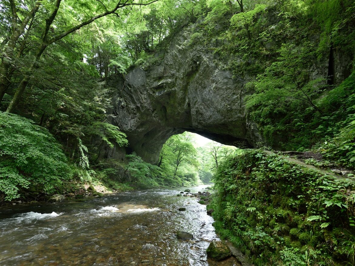 「夏に行きたい広島県の穴場秘境」ランキング！ 2位「帝釈峡」、1位は？【2025年調査】 - All About ニュース