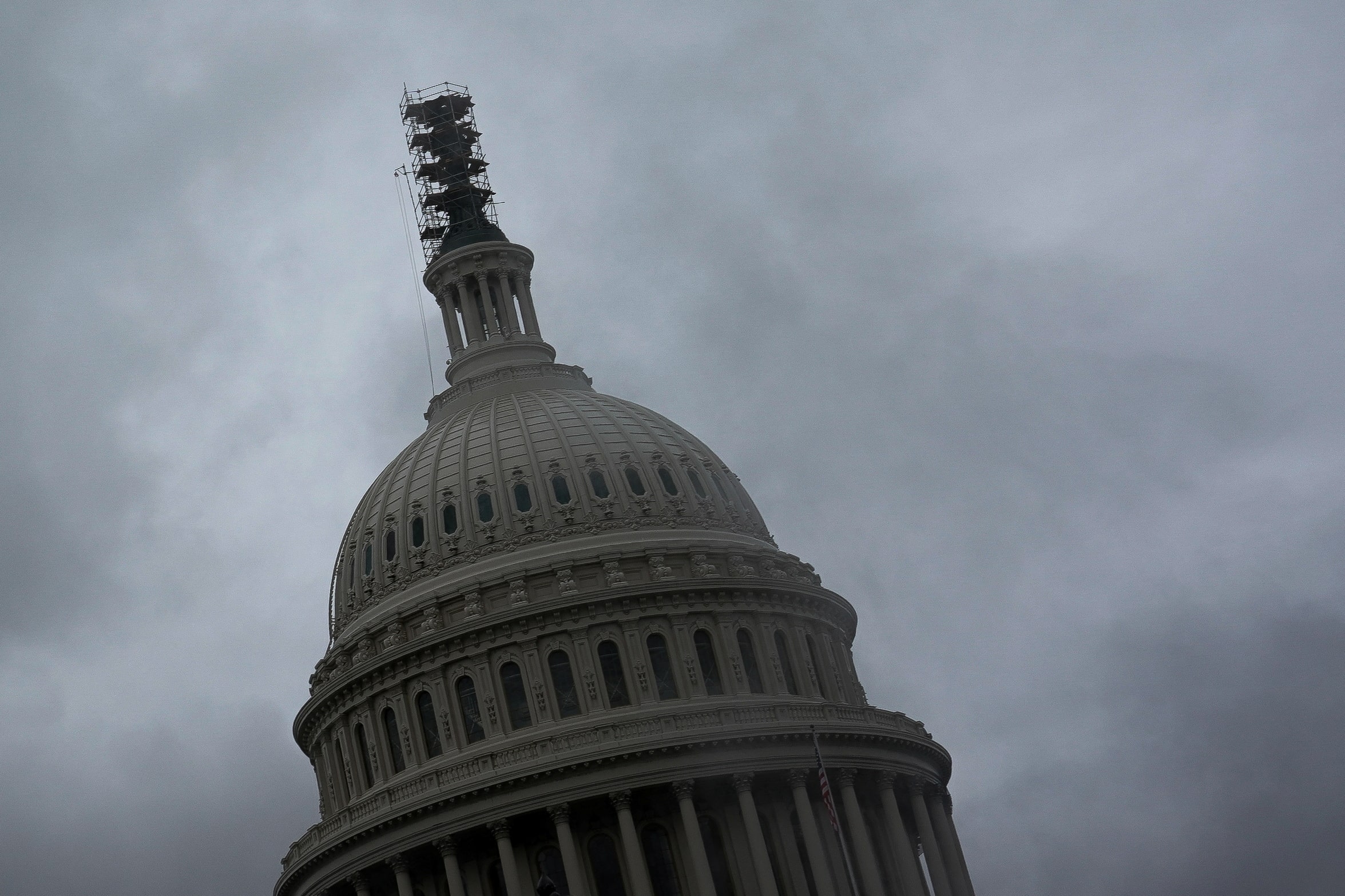 米下院、対外援助と公共放送への90億ドル削減法案を可決